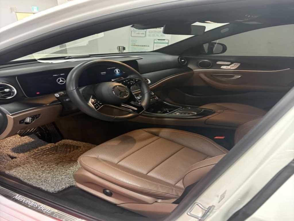 벤츠 E 클래스 E-클래스 W213 E250 아방가르드 이미지 6