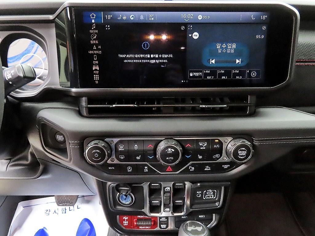 지프 랭글러 랭글러 (JL) 2.0 루비콘 4도어 이미지 15