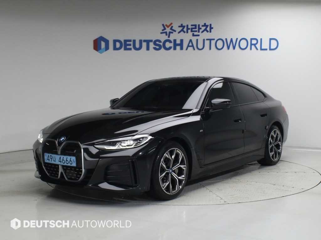 BMW i4 eDrive 40 M 스포츠 이미지 1