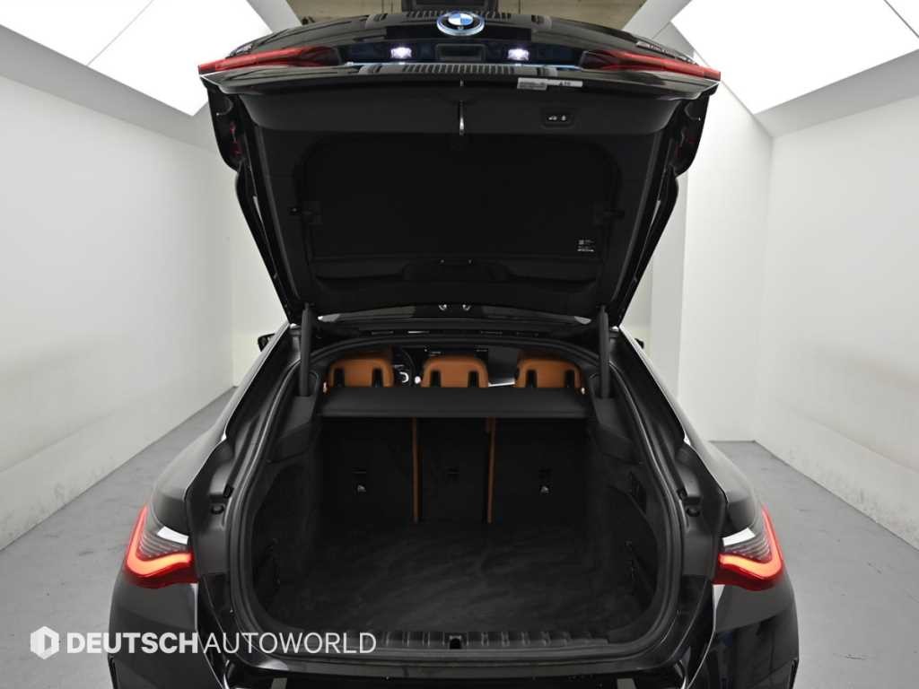 BMW i4 eDrive 40 M 스포츠 이미지 19