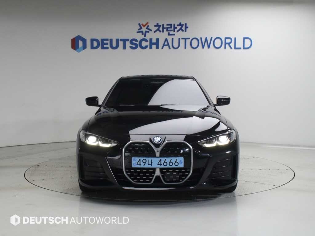 BMW i4 eDrive 40 M 스포츠 이미지 3