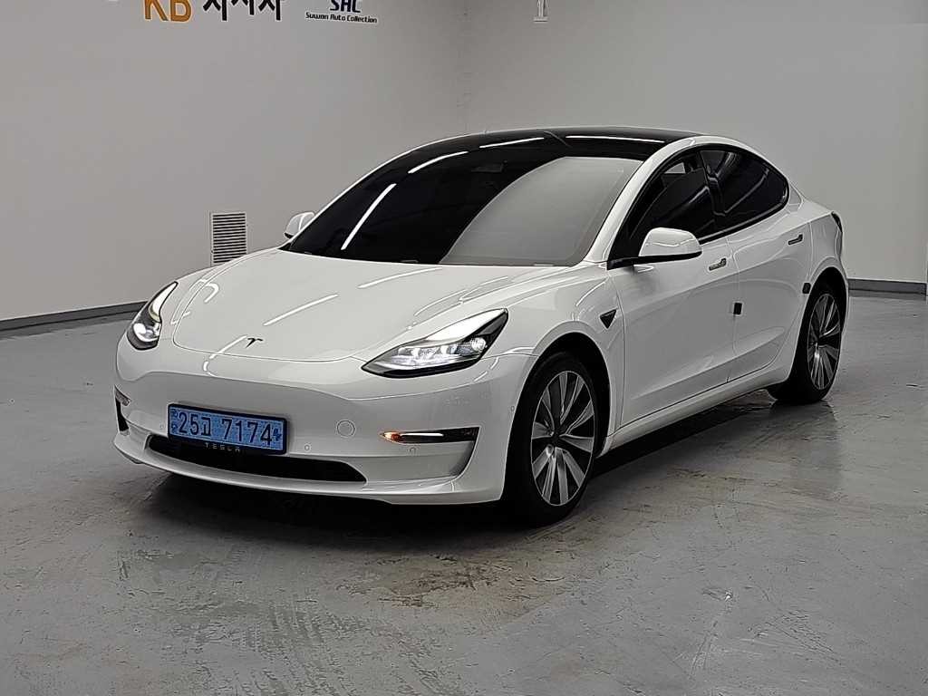 테슬라 모델 3 롱 레인지 이미지 1
