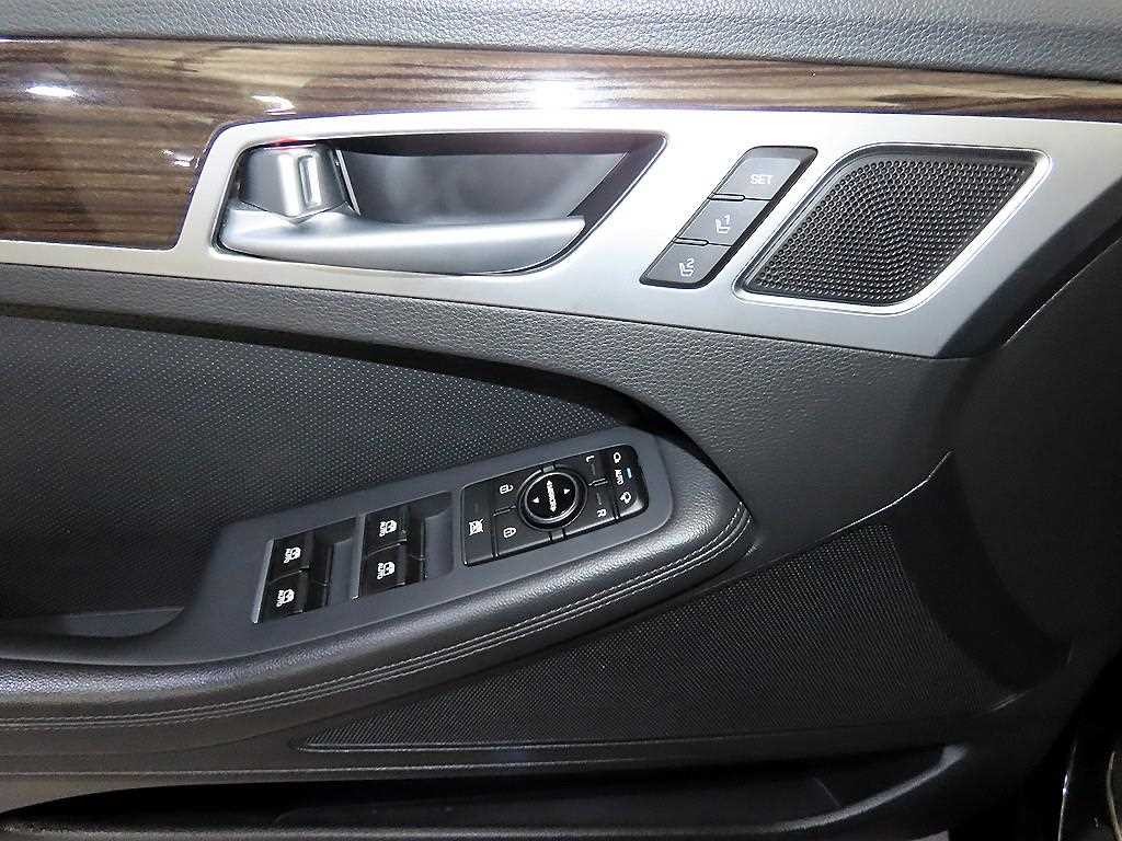 제네시스 G80 3.3 GDI AWD 럭셔리 이미지 13