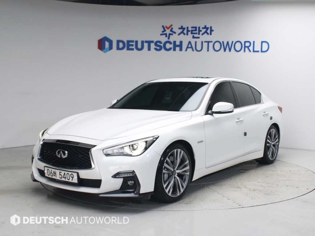 인피니티 Q Q50 3.5 하이브리드 블루 스포츠 이미지 1
