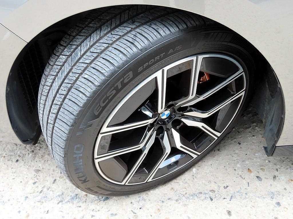 BMW 7시리즈 7시리즈 (G70) 740i sDrive M 스포츠 이미지 20