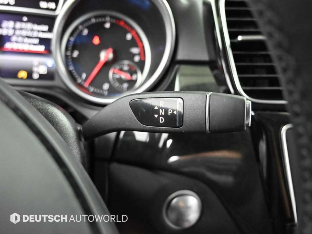 벤츠 GLE 클래스 GLE 클래스 W166 GLE 250 d 4MATIC 이미지 9