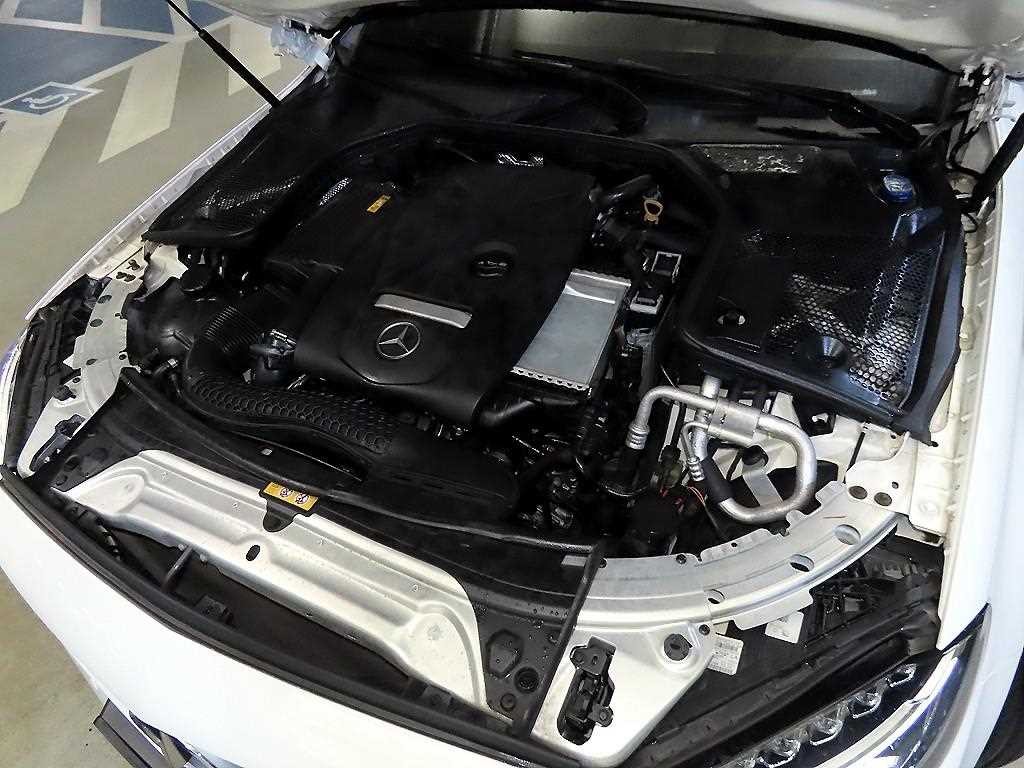 벤츠 C 클래스 C클래스 W205 C200 카브리올레 이미지 19