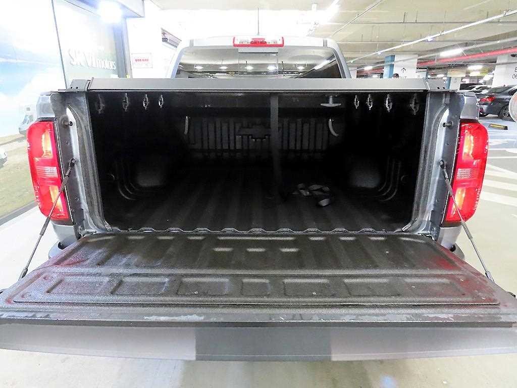 쉐보레 콜로라도 리얼 뉴 콜로라도 3.6 익스트림-X 4WD 이미지 17