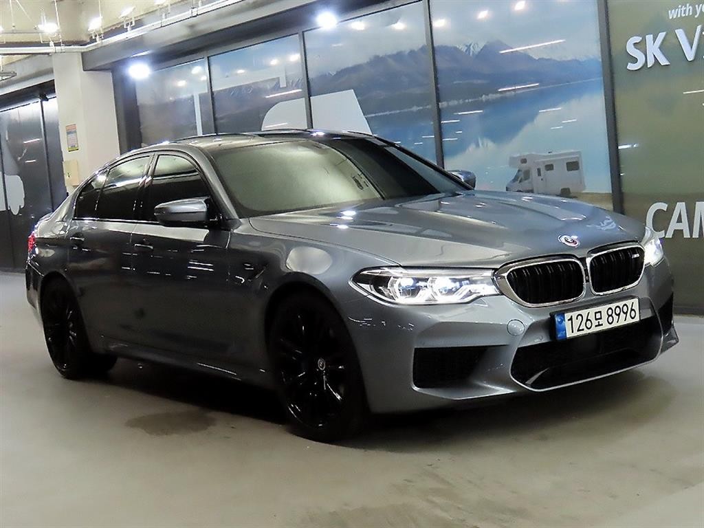 BMW 5시리즈 M5 (F90, F10) M5 세단 이미지 1