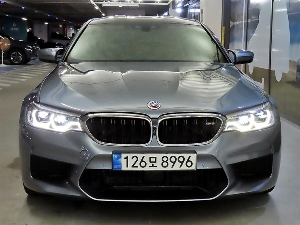 BMW 5시리즈 M5 (F90, F10) M5 세단 이미지 2