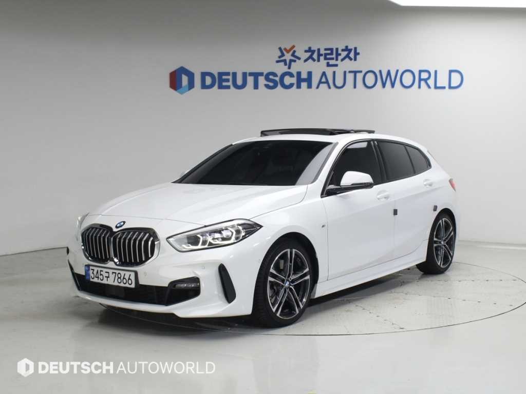 BMW 1시리즈 1시리즈 (F40) 120i M 스포츠 이미지 1