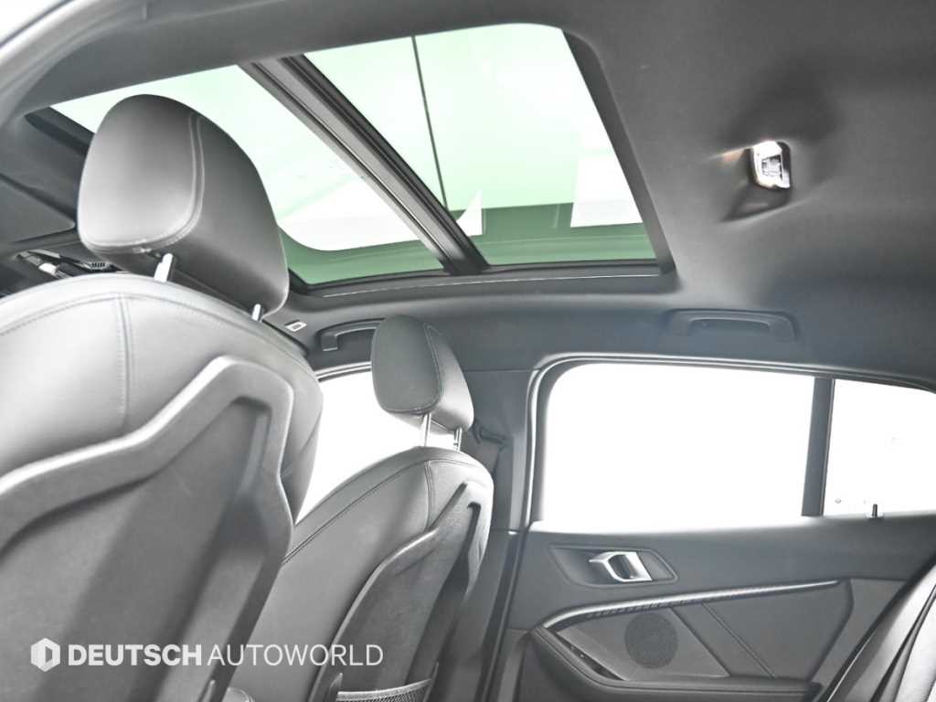 BMW 1시리즈 1시리즈 (F40) 120i M 스포츠 이미지 11