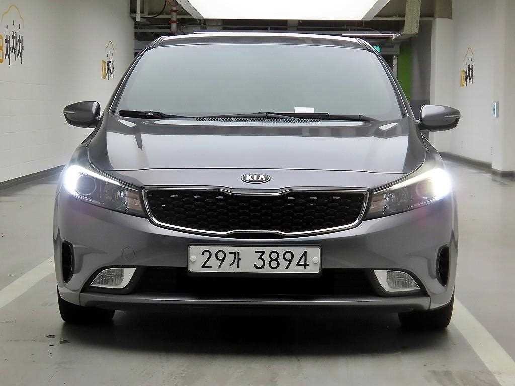 기아 K3 더뉴 K3 1.6 GDI 트렌디 스타일 이미지 2