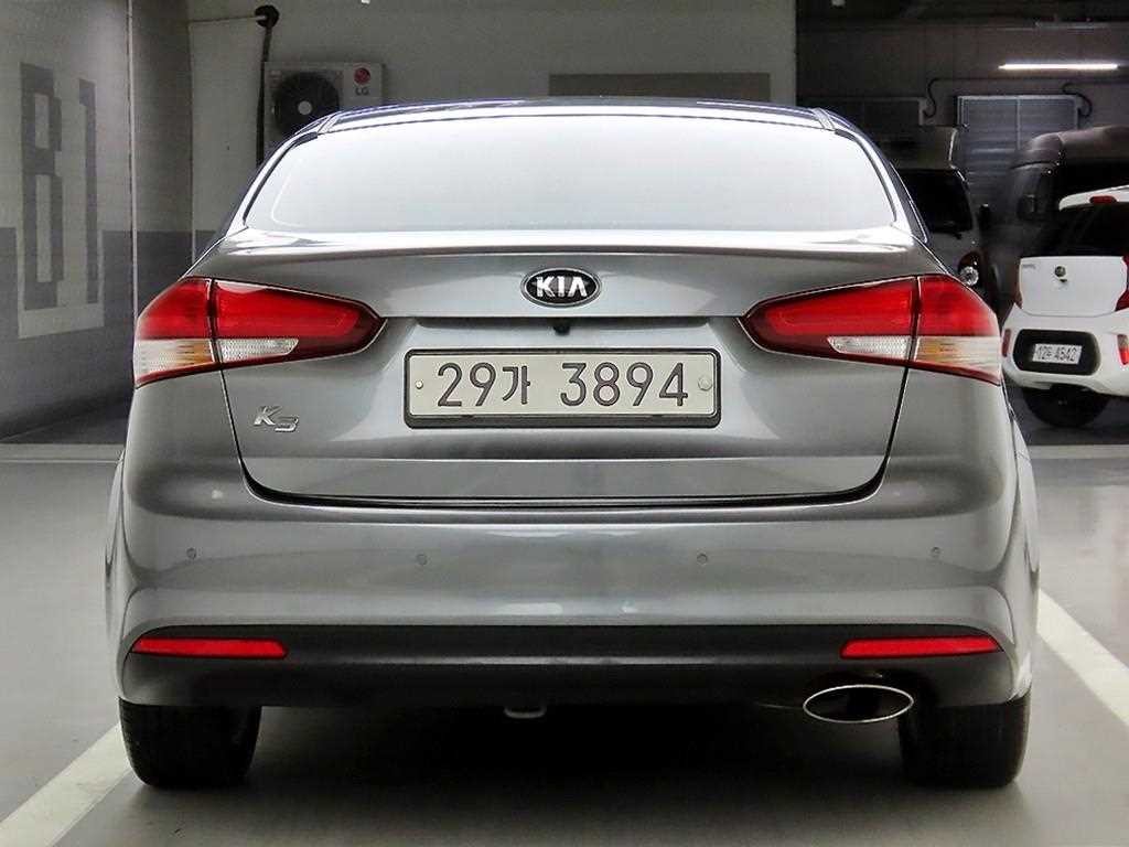 기아 K3 더뉴 K3 1.6 GDI 트렌디 스타일 이미지 3