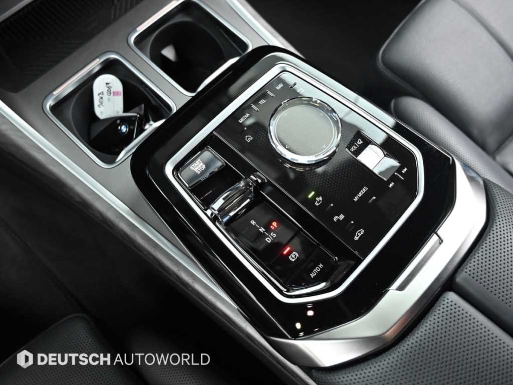 BMW 7시리즈 7시리즈 (G70) 740i sDrive 디자인퓨어 엑셀런스 이미지 9
