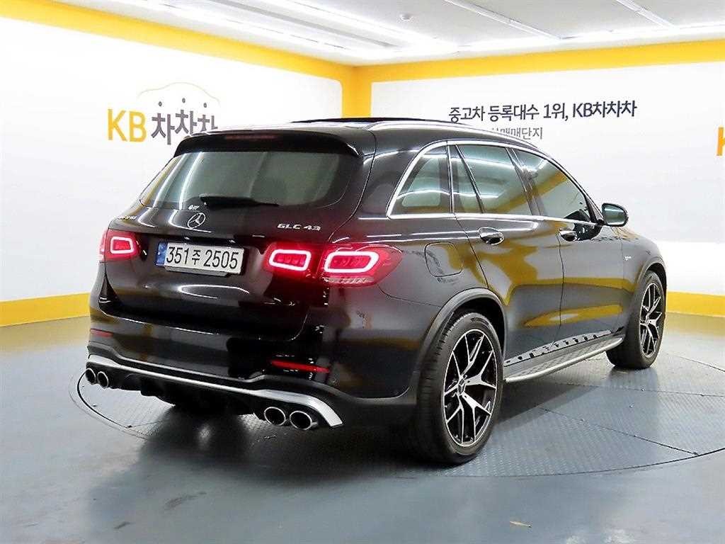 벤츠 GLC 클래스 GLC클래스 X253 AMG GLC 43 4MATIC 이미지 4