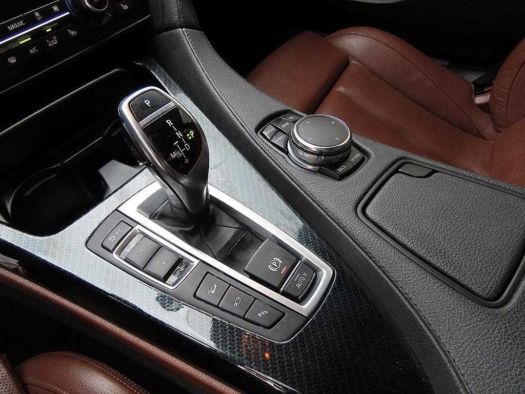 BMW 6시리즈 6시리즈 (F12) 640 그란쿠페 d xDrive M 스포츠 그란쿠페 이미지 11