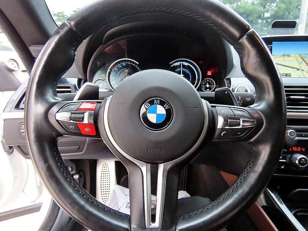 BMW 6시리즈 6시리즈 (F12) 640 그란쿠페 d xDrive M 스포츠 그란쿠페 이미지 8