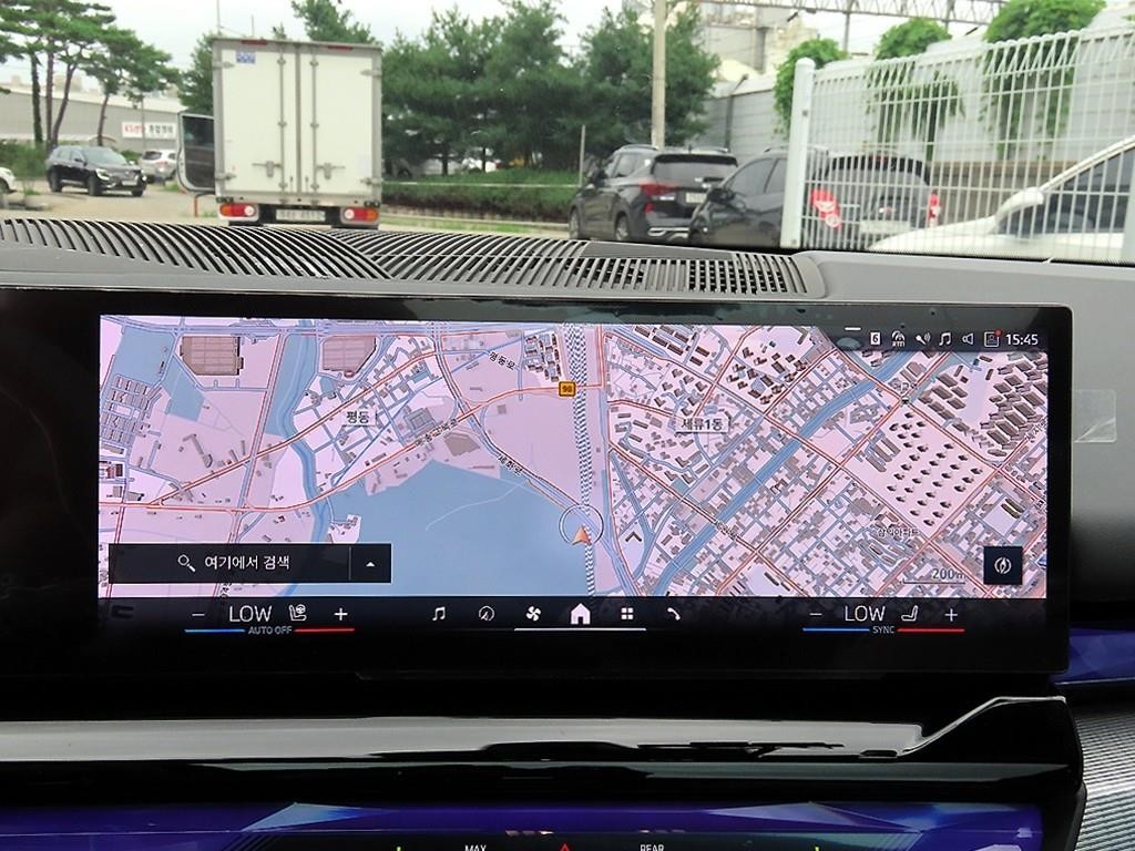 BMW 5시리즈 5시리즈 (G60) 530i xDrive M 스포츠 이미지 15