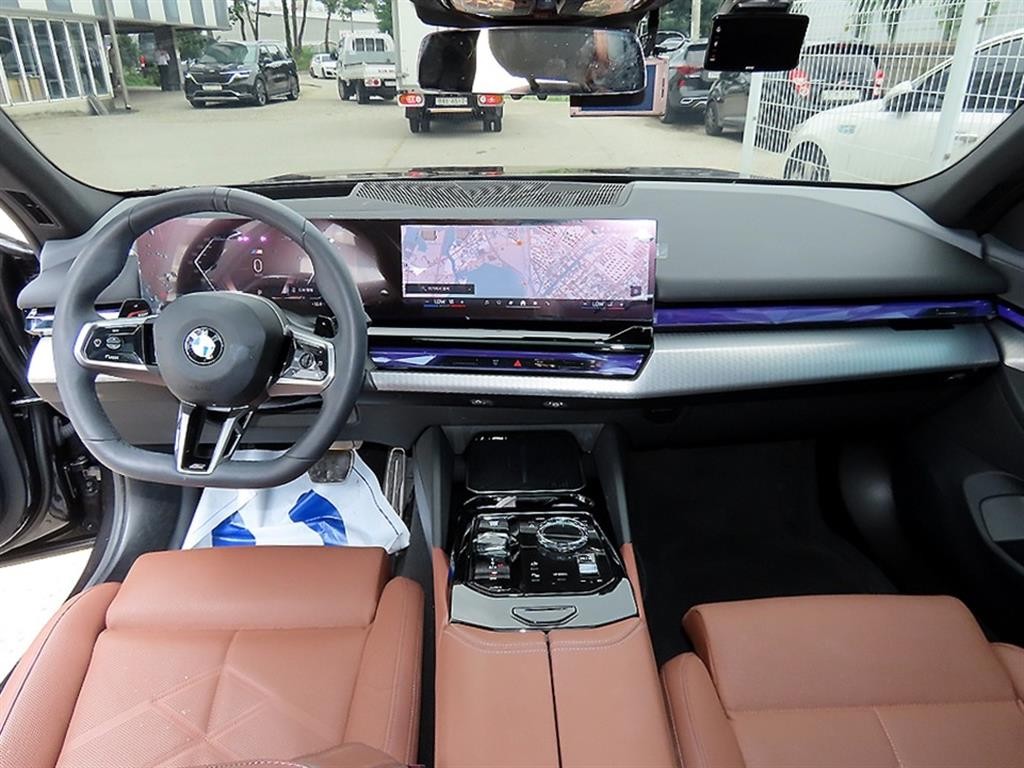BMW 5시리즈 5시리즈 (G60) 530i xDrive M 스포츠 이미지 7