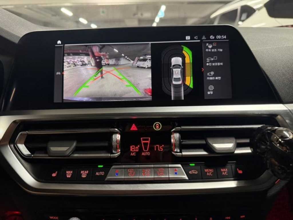 BMW 3시리즈 3시리즈 (G20) 320i M 스포츠 이미지 11