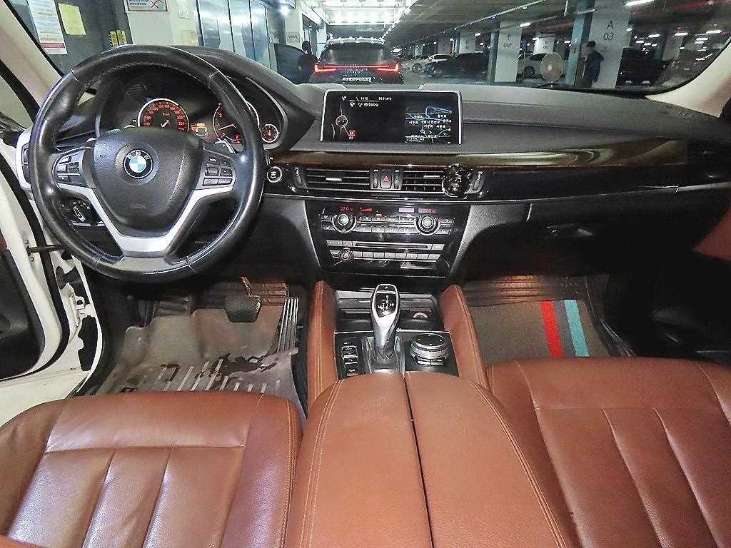 BMW X6 X6 (F16) xDrive 35i 이미지 10