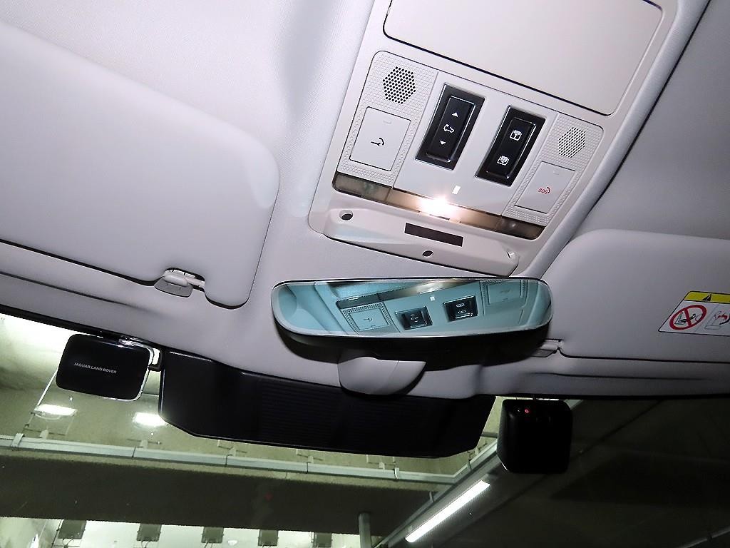 랜드로버 디펜더 디펜더 (L663) 110 D250 SE 이미지 16
