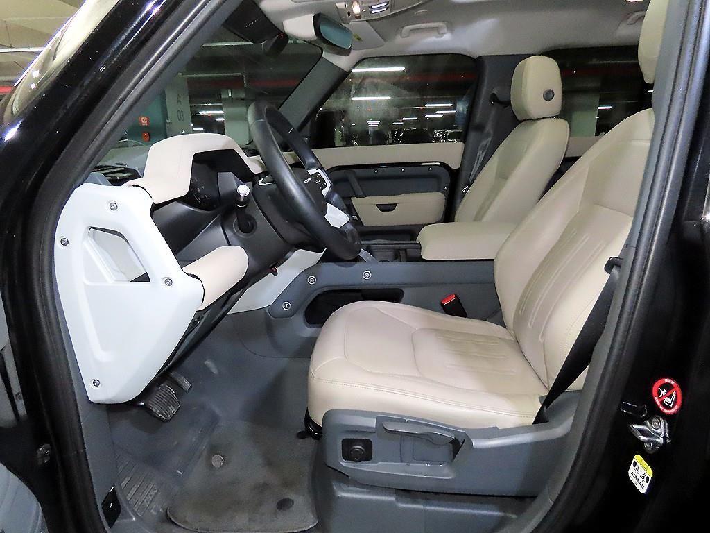 랜드로버 디펜더 디펜더 (L663) 110 D250 SE 이미지 6