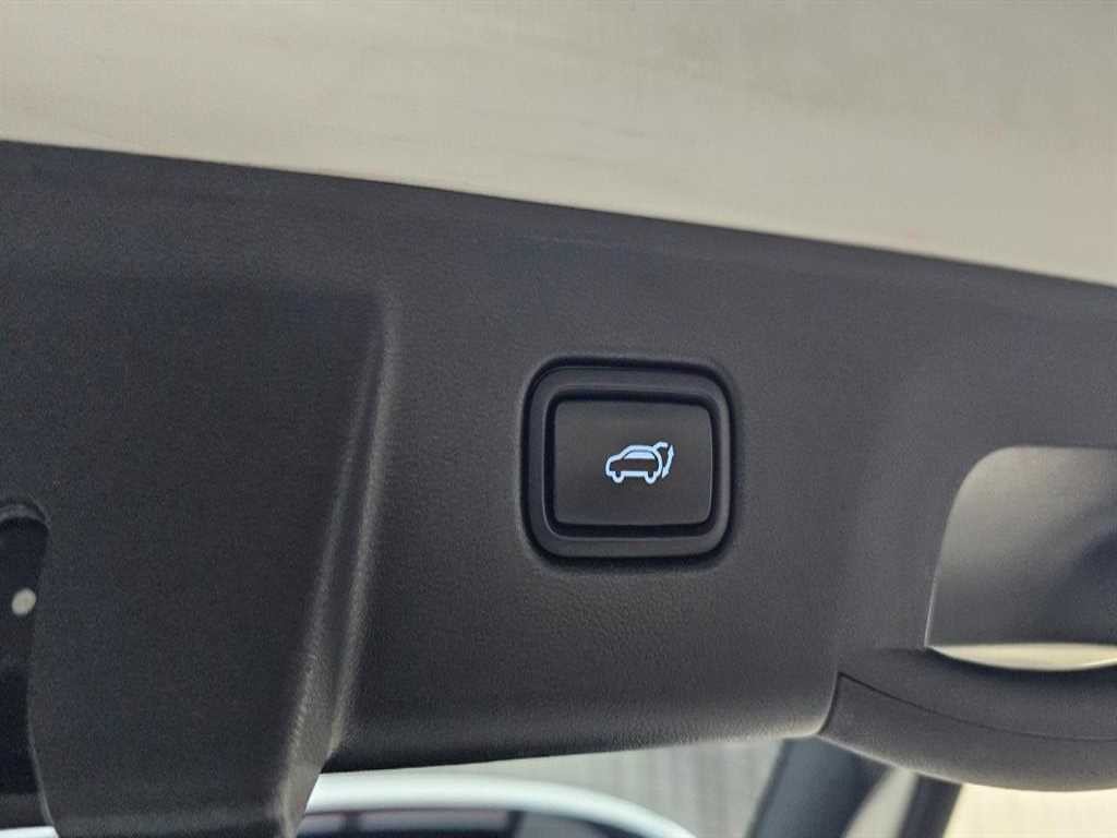 현대 투싼 투싼 (NX4) 디젤 2.0 2WD 인스퍼레이션 이미지 16