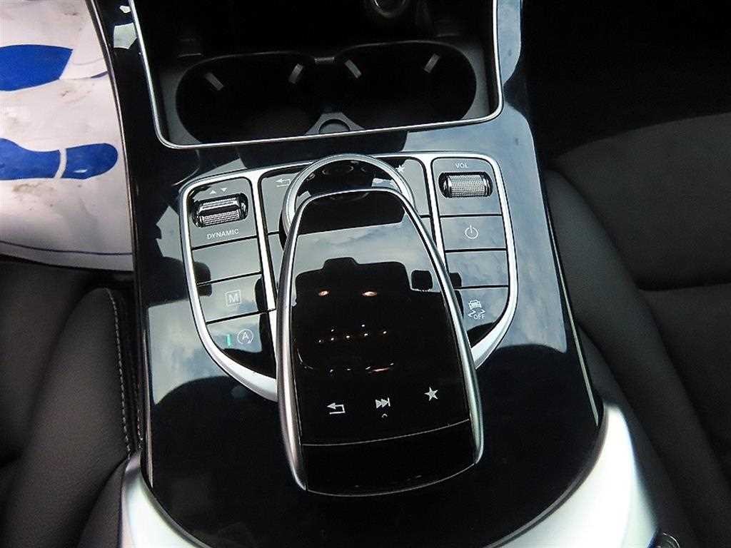 벤츠 GLC 클래스 GLC클래스 X253 GLC 300 4MATIC AMG LINE 쿠페 이미지 12