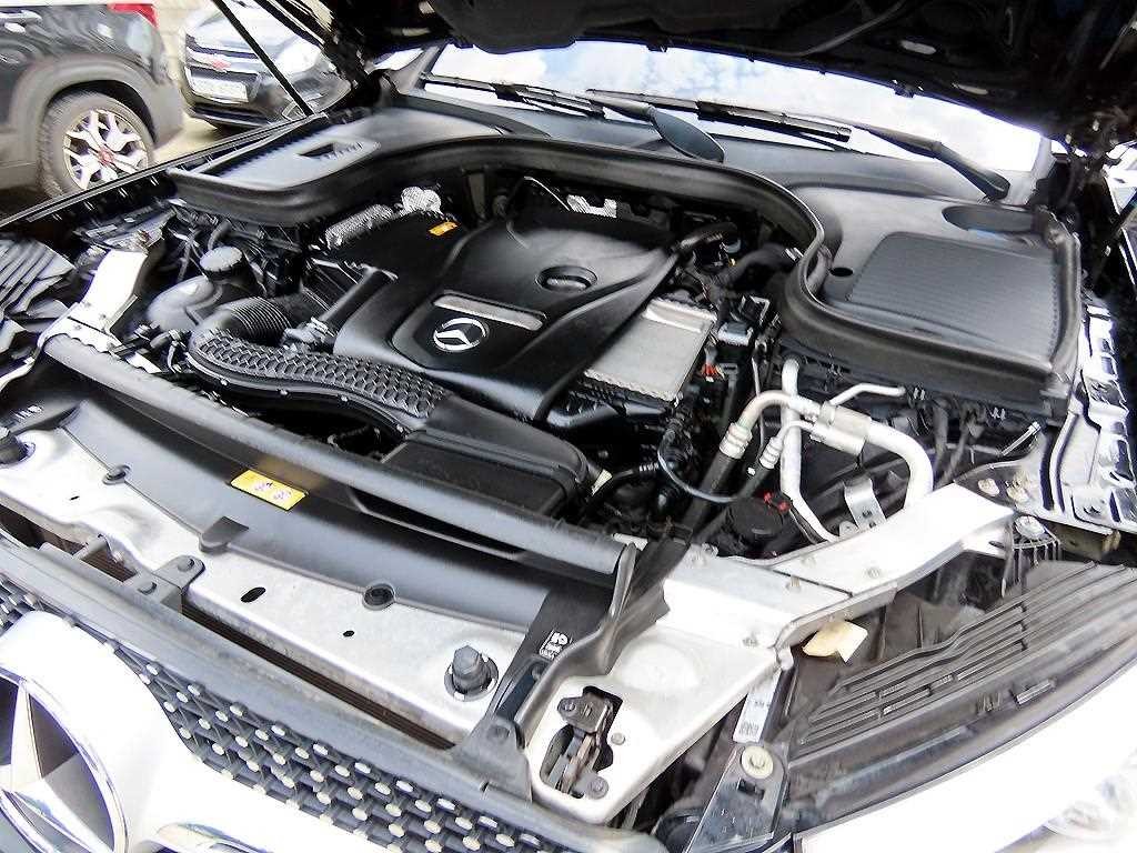벤츠 GLC 클래스 GLC클래스 X253 GLC 300 4MATIC AMG LINE 쿠페 이미지 19