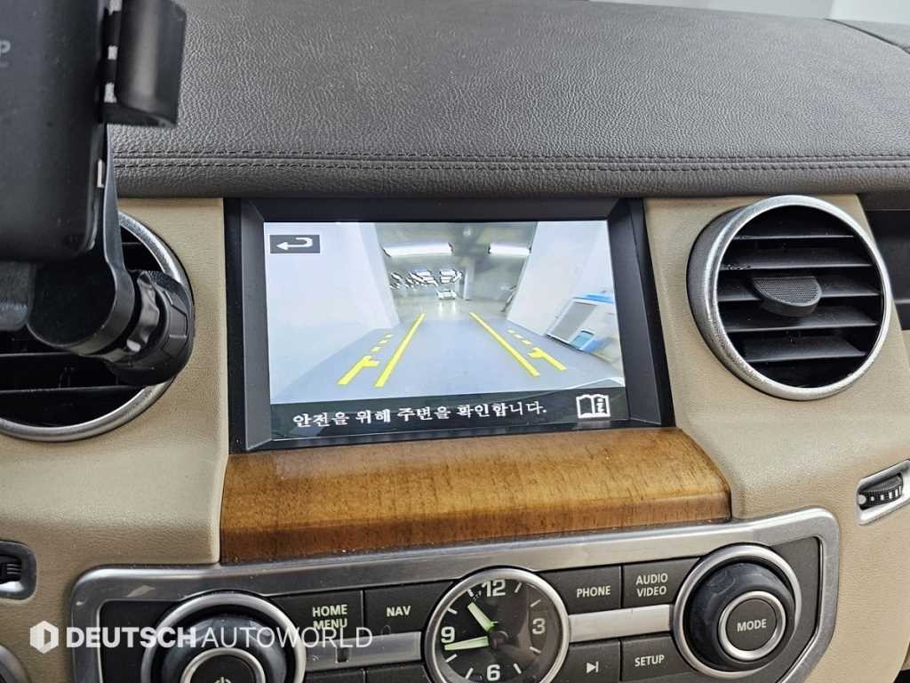 랜드로버 디스커버리 디스커버리4 3.0 SDV6 SE 이미지 15