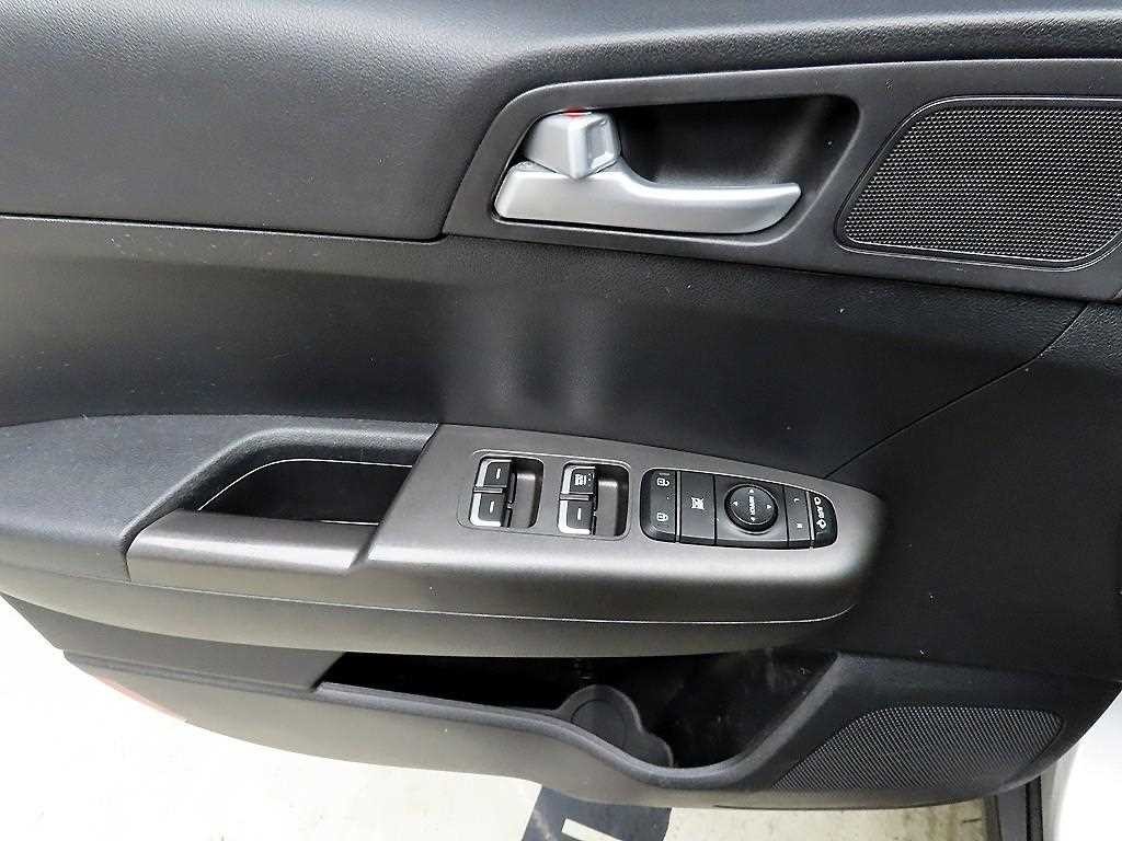 기아 스포티지 스포티지 더 볼드 1.6 디젤 2WD 트렌디 이미지 11