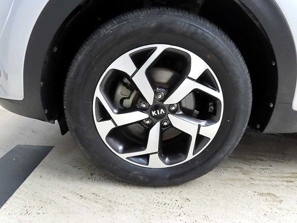 기아 스포티지 스포티지 더 볼드 1.6 디젤 2WD 트렌디 이미지 20