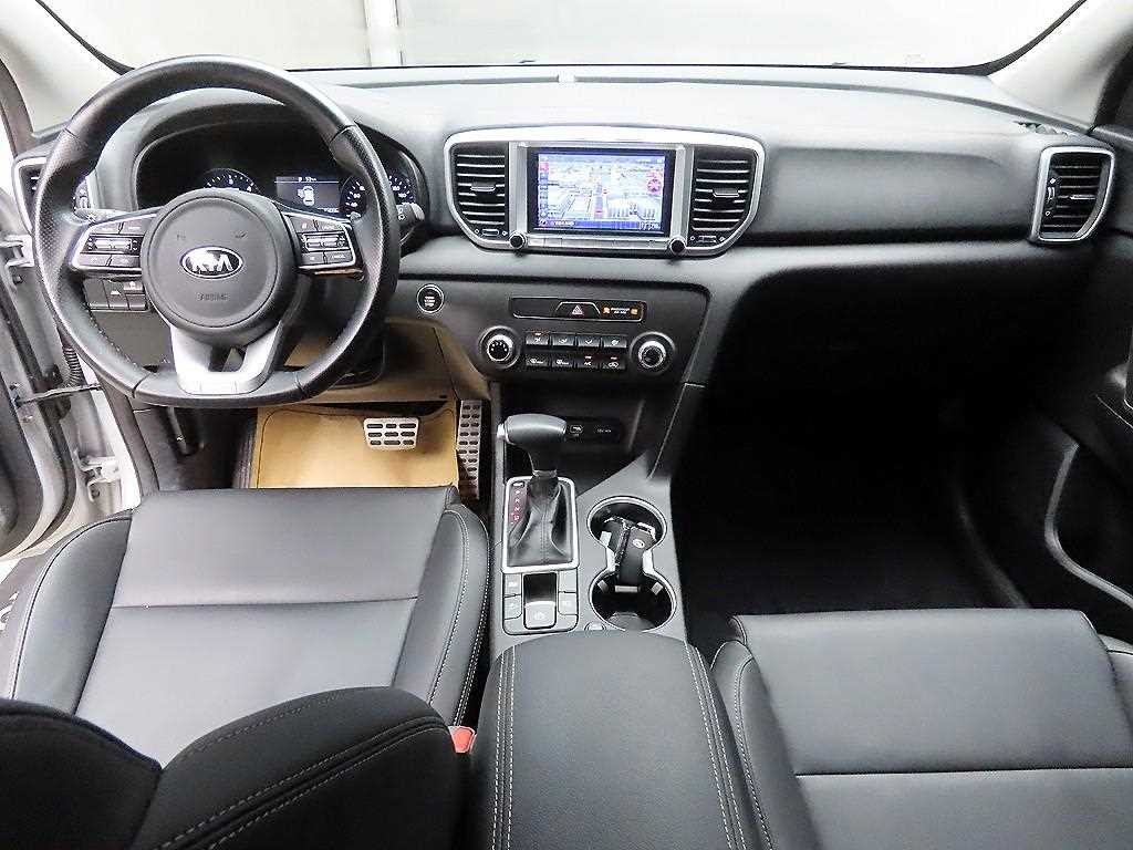 기아 스포티지 스포티지 더 볼드 1.6 디젤 2WD 트렌디 이미지 7