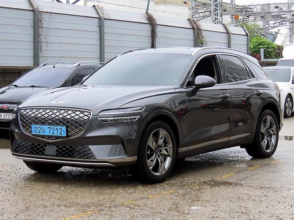 제네시스 GV70 일렉트리파이드 GV70 e-AWD 이미지 2
