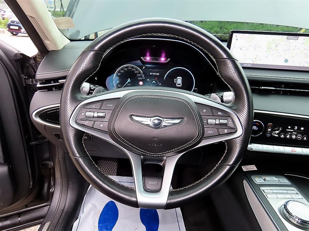 제네시스 GV70 일렉트리파이드 GV70 e-AWD 이미지 8