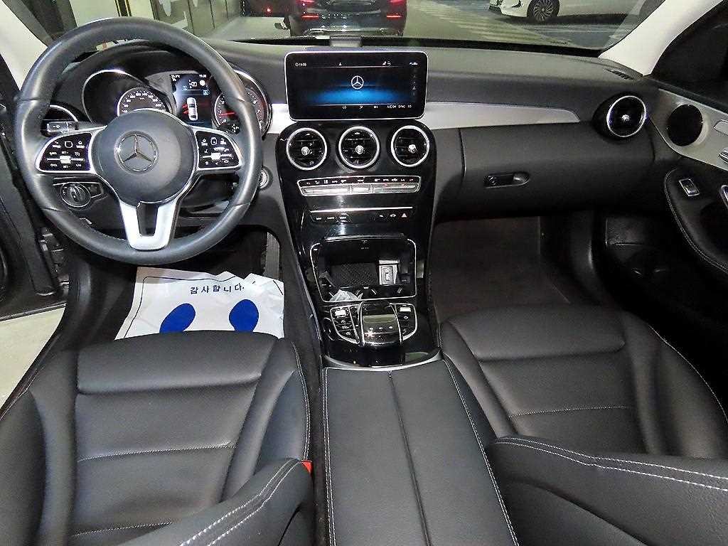 벤츠 C 클래스 C클래스 W205 C200 아방가르드 이미지 10