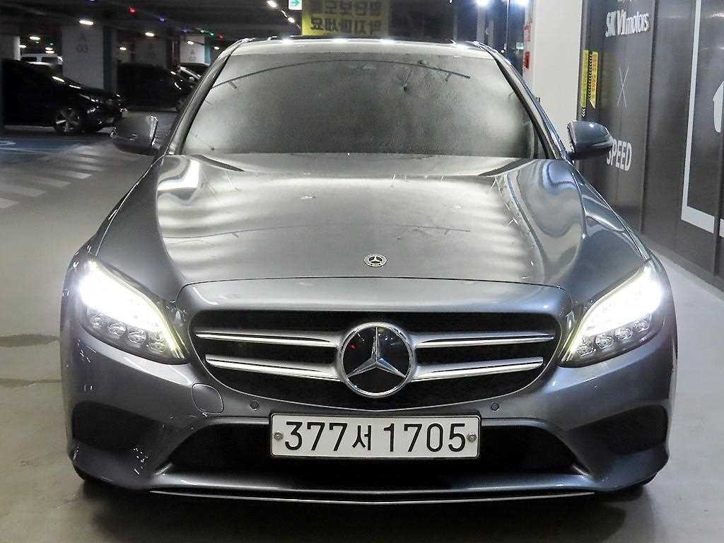벤츠 C 클래스 C클래스 W205 C200 아방가르드 이미지 2