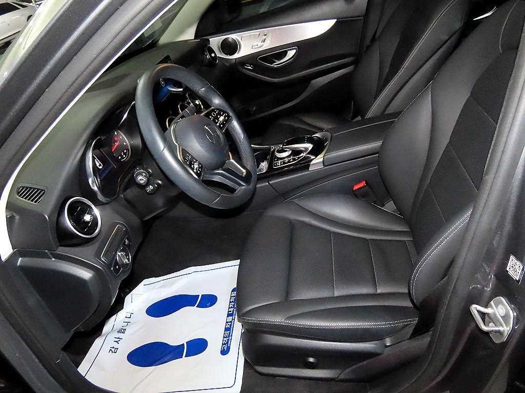 벤츠 C 클래스 C클래스 W205 C200 아방가르드 이미지 6