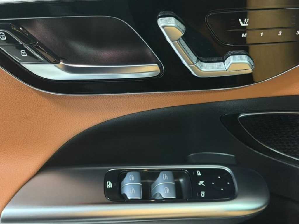 벤츠 C 클래스 C클래스 W206 C300 AMG 라인 이미지 13