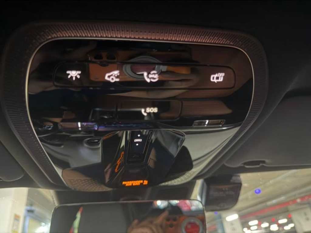 벤츠 C 클래스 C클래스 W206 C300 AMG 라인 이미지 16