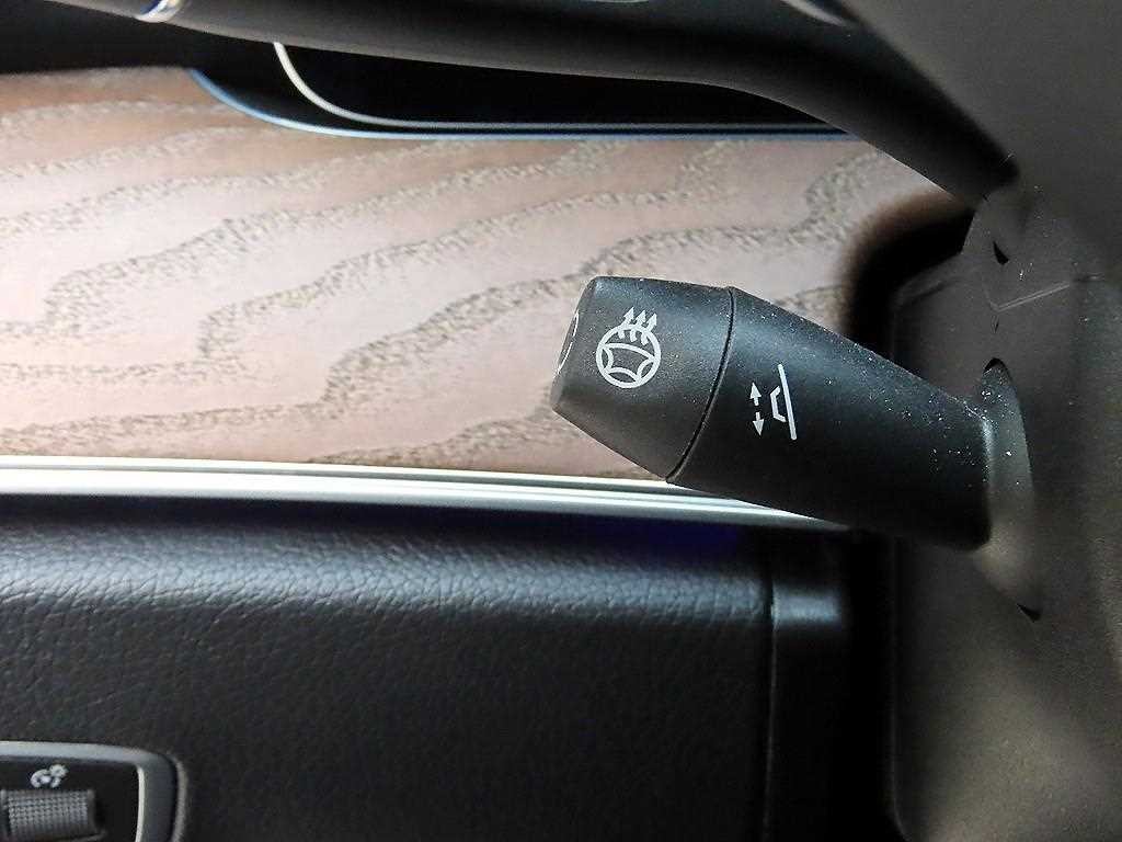 벤츠 E 클래스 E-클래스 W213 E250 아방가르드 이미지 12
