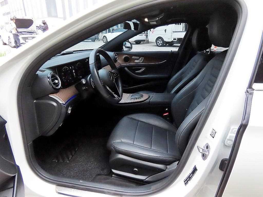 벤츠 E 클래스 E-클래스 W213 E250 아방가르드 이미지 5