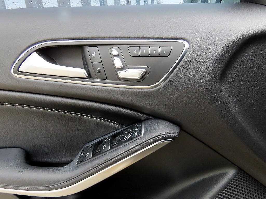 벤츠 GLA 클래스 GLA클래스 X156 GLA220 이미지 11
