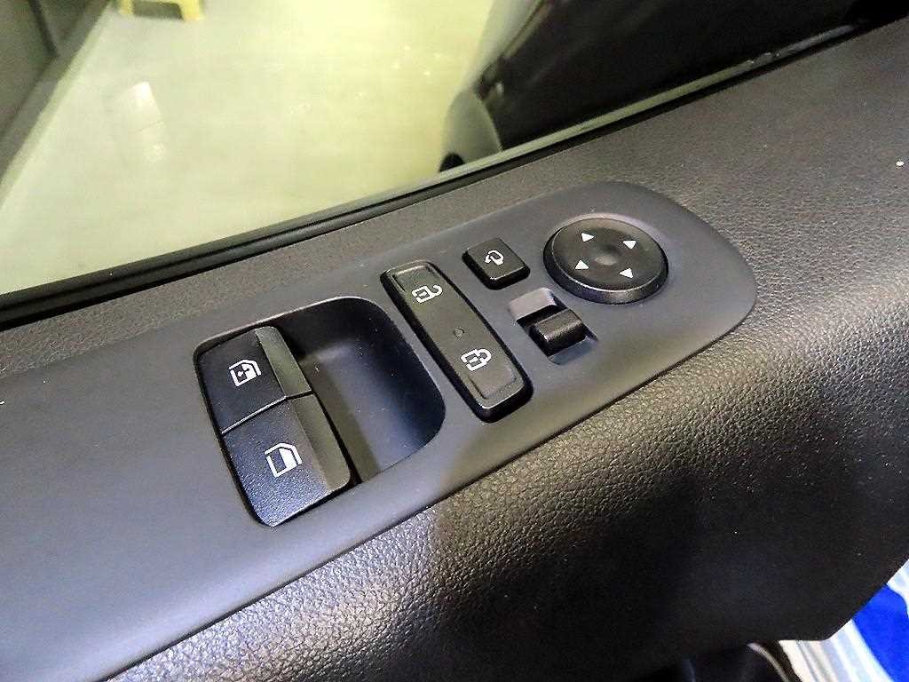 현대 스타리아 2WD 디젤 카고 모던 3인승 이미지 13