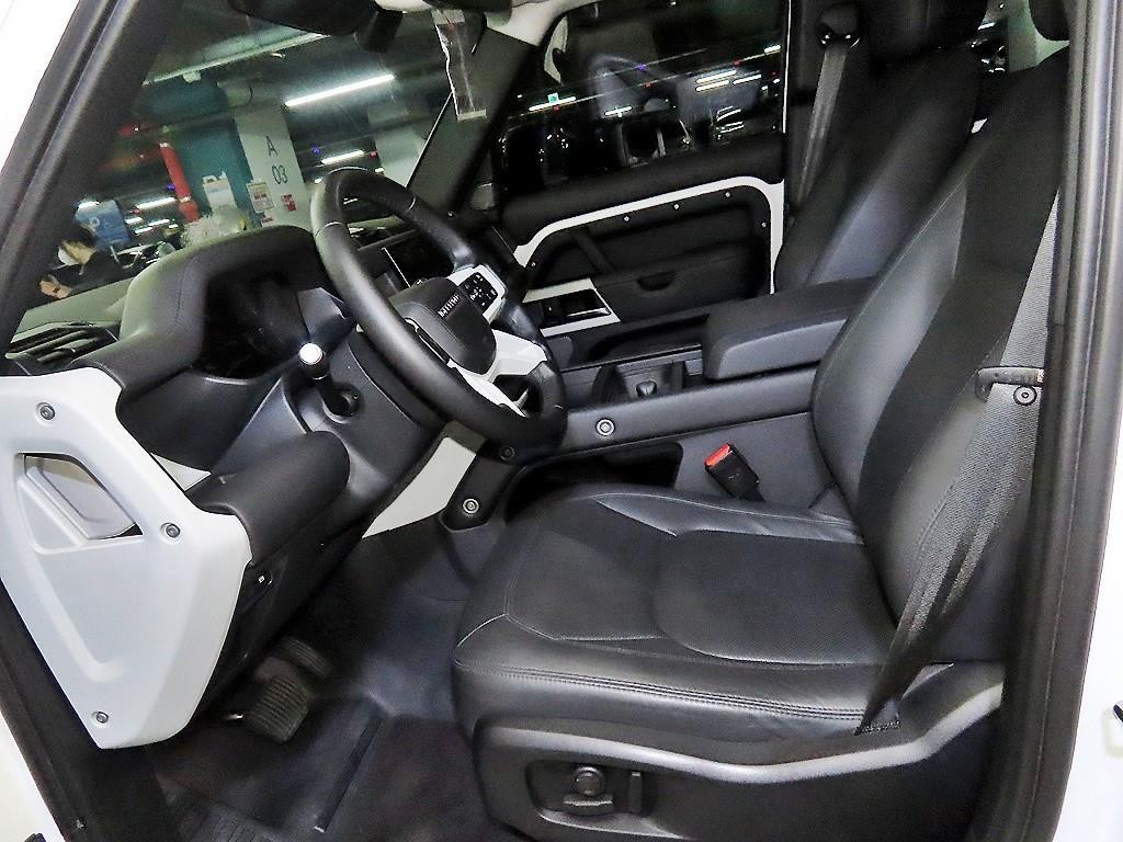 랜드로버 디펜더 디펜더 (L663) 110 D300 HSE 이미지 6