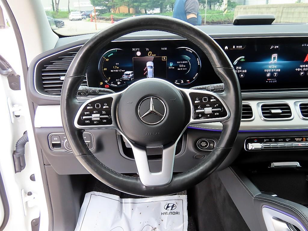 벤츠 GLE 클래스 GLE 클래스 W167 GLE 300d 4MATIC 이미지 8