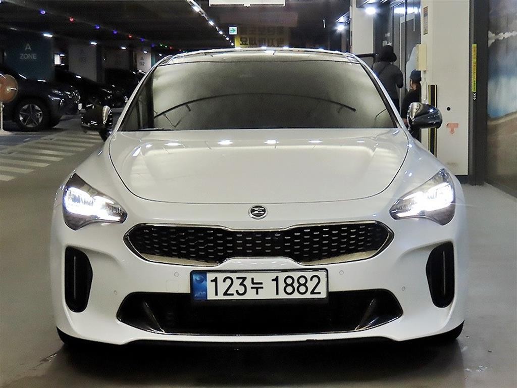 기아 스팅어 스팅어 마이스터 2WD 2.5 마스터즈 이미지 2