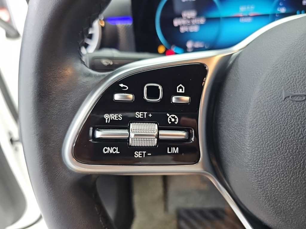 벤츠 A 클래스 A클래스 W177 A220 세단 이미지 17